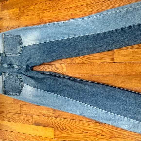 Women’s Blue Jeans - Picture 2 of 2